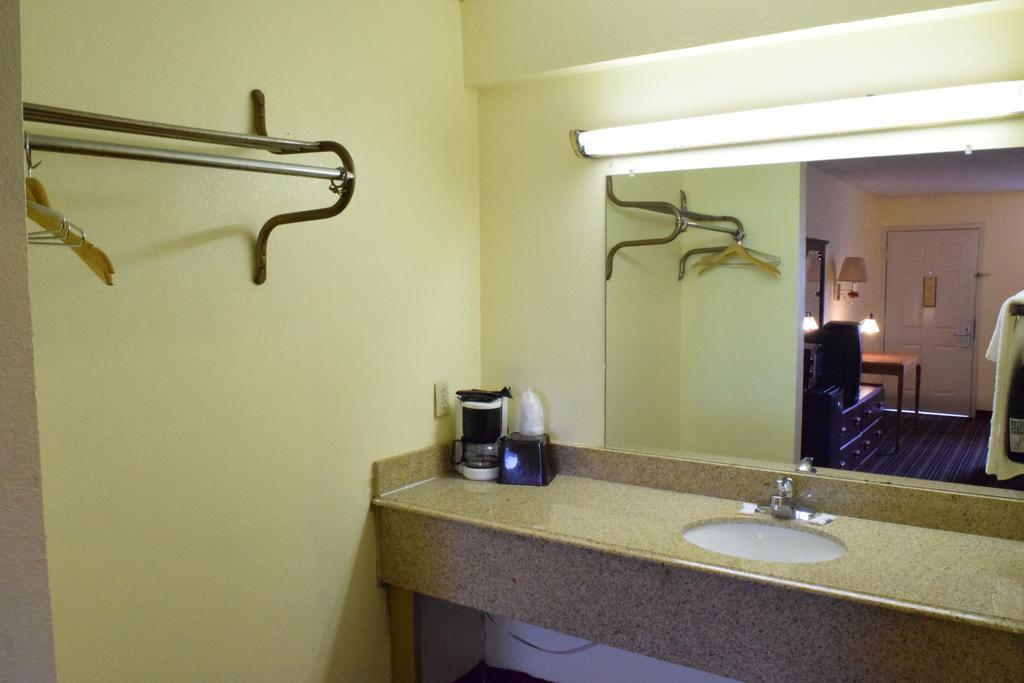 Executive Inn Odessa Chambre photo